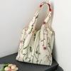 Bolsa de lona bordada, bolsa de compras de malla, bolso de mano de foto callejera de clase de viaje para estudiantes de literatura y arte de verano, una generación de cabello