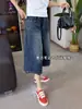 Shorts jeans azul vintage desfiado para mulheres, novo estilo de verão 2026, tamanho plus size, adequado para corpo tipo pera, cobre o quadril, emagrecimento, calça cropped