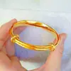 Aleación de cobre y oro de Vietnam gypsophila moda método antiguo nuevo chino enviar madre enviar novia pulsera al por mayor