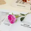 Decoración para el Hogar con Flor de Rosa Bud Pequeña de Cabeza Única Estilo Nórdico Simple Decoración de Boda Flor Artificial Venta al por Mayor Fabricante de Fotografía Entrega Directa