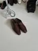 THEMANDAGO Manga Fruta Grande Quadrado Minimalista Boca Profunda Sapatos Preguiçosos Muller Clássico Versátil Bico Fechado Meio Chinelo