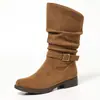 Venta Caliente al por Mayor Botas Vaqueras con Hebilla Tacón Bajo Punta Redonda Caídas Botas de Media Caña Botas Vaqueras Caídas Otoño Invierno Versátiles Zapatos para Mujer