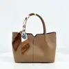 Fabricante Transfronteiriço Bolsas Personalizadas Femininas 2026 Novo Estilo Moda de Luxo Leve Elegante Bolsa de Mão Versátil Bolsa Transversal