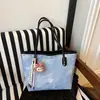 Bolso de Moda de Gran Capacidad para Mujer, Estilo Clásico, Nuevo Bolso de Hombro para Viajes Diarios, Bolso Tote Versátil Casual