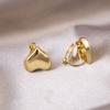 Pendientes de Clip Elegantes y Versátiles para Mujeres Sin Perforaciones, Adecuados para el Viaje Diario, con un Toque de Lujo Ligero de Alta Gama, Diseño Triangular