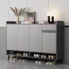 Zapatero para la entrada, un modelo nuevo y popular para 2026, un pequeño mueble de recibidor, un simple mueble de almacenamiento y un zapatero