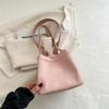 Bolso de Mano Commuter Estilo Coreano para Mujer 2024 Nueva Moda Bolso Bucket Casual de Axila con Textura Bolso Cruzado Commuter
