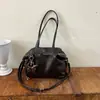 2026 Nueva Tendencia de Moda Otoño Invierno Bolso de Mano de un Hombro para Mujer Gran Capacidad Bolso Bowling de Moda Versátil Estilo para Viajar