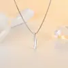 Nuevo Estilo Collar Simple Cadena para el Cuello Femenina Diseño de Nicho Sentido Lujo Ligero Frío Estilo Cadena Clavicular Gente Elegante Joyería Celebridad de Internet
