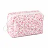 Bolsa de maquillaje acolchada floral superventas transfronteriza, fresca y simple, bolsa de almacenamiento portátil de gran capacidad, neceser, venta al por mayor desde el fabricante