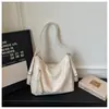 Bolsa de Ombro Única de Alta Gama, Nicho, Grande Capacidade, Feminina 2026, Nova Bolsa Transversal para Comércio Exterior, Moda Multiuso, Bolsa Tote para o Dia a Dia