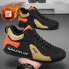 Zapatos Deportivos de Papá Populares para Hombre Otoño e Invierno 2025, Casuales, Modernos, Forrados de Felpa, para Estudiantes, Zapatos Blancos Forrest Gump