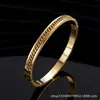 Pulseras Transfronterizas Europeas y Americanas de Alta Calidad, Sin Decoloración, Pulseras Sencillas de Acero de Titanio, Pulseras de Acero Inoxidable, Joyería para Mujer al por Mayor