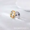 Anel de Zircônia de Luxo Leve e de Alta Qualidade Banho de Ouro K Real Anel para Dedo Indicador Conserva a Cor Fabricante de Joias para Mãos Venda Direta
