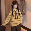 Conjunto para Niña 2026 Otoño Nuevo Estilo Niños Medianos y Grandes Estilo Coreano Bufanda Suéter Rayado Camisa POLO Pantalones de Pierna Ancha Conjunto de Dos Piezas