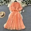 Vestido Curto Amarelo Bordado com Renda Estilo Francês para Mulheres, Saia Evasê de Cintura Alta para o Verão, Saia Longa Elegante e Sofisticada para Roupa de Trabalho