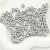 Cuentas de acrílico con letras del alfabeto inglés cuadradas plata antigua DIY pulsera de cuentas hecha a mano collar accesorios de joyería material