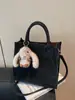 Bolsa de Grande Capacidade Bolsa de Mão Moda Nova Outono e Inverno 2025 Bolsa de Ombro Transversal Versátil Bolsa Tote Simples Retrô