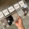 Calcetines Nuevos de Media Pantorrilla para Otoño e Invierno, Calcetines Deportivos, Letras Color Café Gracia, Mismo Color, Cómodos y Transpirables, Venta al por Mayor por Fabricante