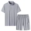 Conjunto de Sensación Fría para Hombre, Nuevo Estilo de Verano, Camiseta de Manga Corta Abierta con Cuello Mao y Shorts Deportivos Casuales Sueltos, Conjunto de Dos Piezas