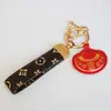 Chaveiro de Couro Floral de Alto Padrão para Carro, Pingente com Argola de Metal para Homens e Mulheres, Acessórios para Carro Atacado