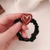 Goma para el pelo Retro de Metal con Letra Roja en Forma de Corazón para Reducir la Edad, Accesorio para Cola de Caballo Alta para Mujeres