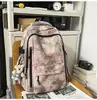 Mochila Nueva Casual Transfronteriza de Gran Capacidad Ligera, Mismo Estilo Outdoor Impermeable de Nylon para Estudiantes Hombres y Mujeres