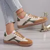 Zapatilla clásica retro de suela blanda explosiones primavera 2025 de caña baja alto valor de color para usar amantes zapatilla venta al por mayor