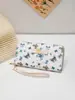 Billetera para Mujer de Lujo Ligero Exquisita Mariposa Floral Ranuras Múltiples para Tarjetas Gran Capacidad Billetera Dulce para Damas Billetera Color Maillard