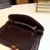 Bolso Tejido Hecho a Mano de Diseño de Nicho para Mujer, Maletín Sencillo y Elegante para el Trabajo, Bolso de Mano Versátil Casual, Bolso Cuadrado Pequeño