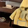 Casa RosaAbrigo para Niñas Otoño e Invierno Elegante Sombrero de Elfo Chaqueta de Algodón Acolchada Engrosada Lindo Abrigo de Algodón Transfronterizo