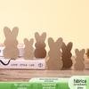 Novos enfeites decorativos de madeira para coelho de Páscoa, cor de madeira original, ovo de coelho semiacabado, artesanato de madeira para mesa