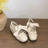 Sapatos de boca rasa de um personagem para mulheres, sola plana, doce, fada, estoque pronto, estilo bota, sapatos Mary Jane, fivela removível, laço