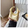Nueva colección de verano 2026: bolso de hombro pequeño, bolso cruzado y bolso de mano elegantes y chic con diseño en forma de nube para mujer