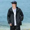 Serie Montaña Nuevo Conjunto de Ropa Deportiva de Verano para Exteriores con Protección Solar para Hombres y Mujeres, Ropa Casual Holgada Transpirable con Capucha para Protección Solar
