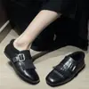 Versión de Piel de Vaca ~ [Con Terciopelo Brogue] Mocasines Zapatos con Borla Tallada Estilo Británico Plano Retro Zapatos Pequeños de Cuero