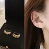 Plata de Ley S925 Chapada en Oro de 18K, Clips para Oreja de Onda de Agua Completamente Diamantados para Mujer, Estilo de Lujo Ligero, Líneas Elegantes, Sensación de Alta Gama, No Requiere Perforación en las Orejas