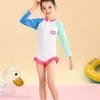 Moda Praia Feminina Verão 2026 Novo Estiloso Dopamina Peça Única Alta Apresentação Maiô Férias Roupa de Banho Infantil de Manga Longa