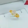 Novo Anel Aberto Trevo Latão Banhado a Ouro Elegante Moda Feminina Joia Presente para Namorada