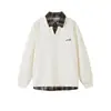 Moletom Novo de Lã Outono/Inverno 2025 Masculino com Cor Contrastante Costurada Falso Duas Peças Moletom Masculino Tendência Moda High Street Versátil