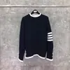 Suéter de Lã Grosso com Borda Branca de Inverno Tom's, Gola Redonda, para Homens e Mulheres, Casual, Moderno e Versátil, Corte Amplo