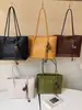 Colección de otoño 2026 transfronteriza: bolsa de mano grande, moderna, para mujer, adecuada para ir al trabajo, bolso versátil y bolso de hombro