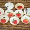 Botão de concha redondo importado natural com furo único e estampa de frutas de desenho animado, botão de moda para camisa e cardigã, emblema de madrepérola