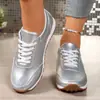2026 Verano Nuevo Europeo y Americano Comercio Exterior Tallas Grandes Punta Redonda Moda con Cordones Cómodos Casuales Zapatos Individuales para Mujer En Stock Venta al por Mayor