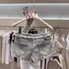 Shorts de Mezclilla Ajustados Ultra Cortos con Empalme de Encaje para Mujer en Verano Retro Pantalones Ajustados Hot Girl Versátiles de Cintura Baja Rectos Hot Pants