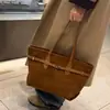 Bolso grande, nuevo bolso de mano de moda, cuero mate, bolso tote vintage, gran capacidad, adecuado para ir al trabajo, irradia un sentido de lujo, bolso de hombro