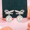 Brincos de Luxo com Laço Cravejado de Diamantes e Pérolas, Novo Estilo, Design de Nicho, Simples, Exquisitos, Modernos, Versáteis e de Alta Qualidade