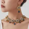 1 Juego de Joyería para Mujer Estilo Étnico Retro Gota de Agua Completamente Diamantado Flor Pequeña Pendientes y Collar