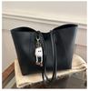 2024 Invierno Nuevo Bolso Retro de Gran Capacidad Bolso de Mujer Estilo Coreano Bolso Tote Casual a la Moda Simple Bolso de Hombro