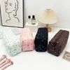 Bestseller transfronterizo bolsa de maquillaje portátil de gran capacidad para mujer, bolsa de almacenamiento de diseño exclusivo de lunares para lápiz labial y cosméticos